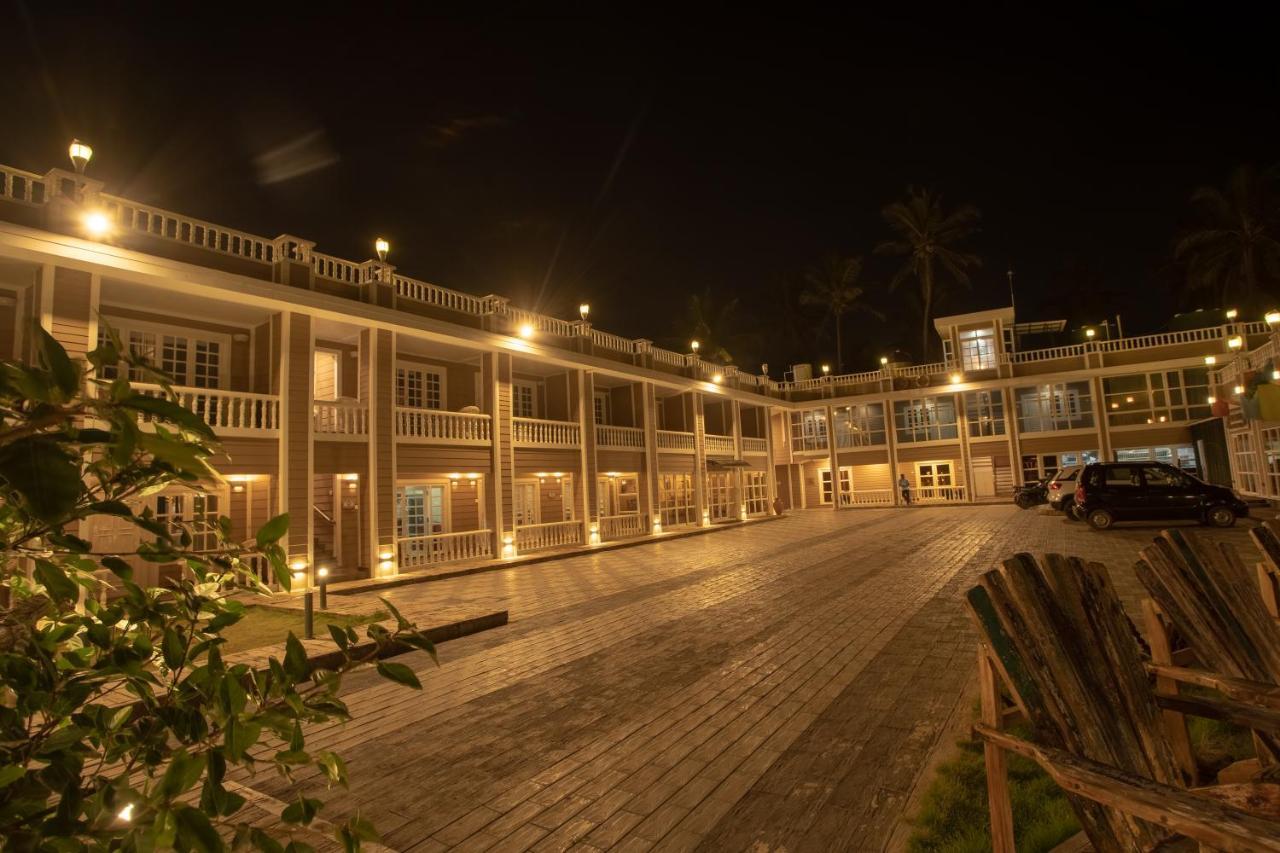 State Beach Resort And Spa Kannur Εξωτερικό φωτογραφία